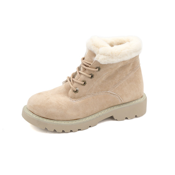 Ζεστές μπότες γυναικών σε μπεζ χρώμα με απαλή επένδυση
