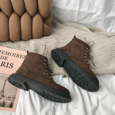 Női kubai fekete és barna nyakkendővel