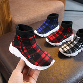 ÚJ gyerek kockás zokni fiúknak három színben