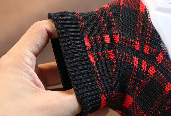 ÚJ gyerek kockás zokni fiúknak három színben