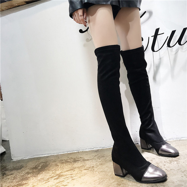 Stílusos női csizma öko velúrból