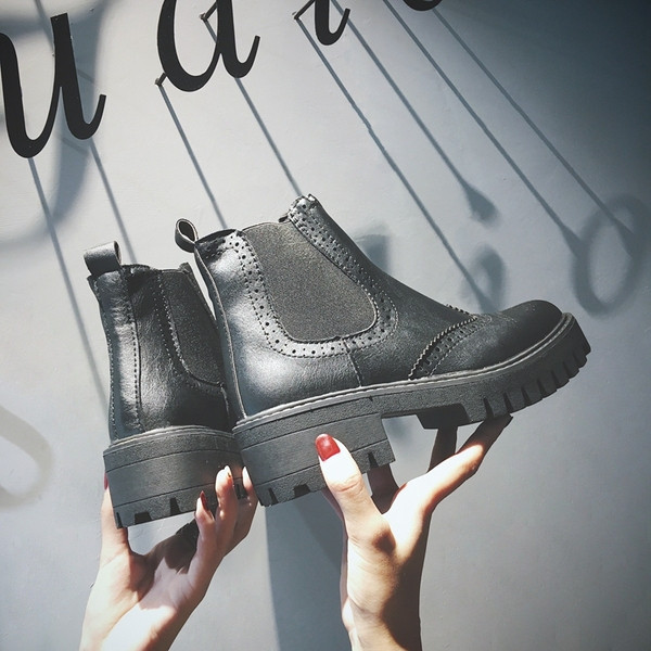 Cizme casual dama cu talpa aspra din piele ecologica in doua culori