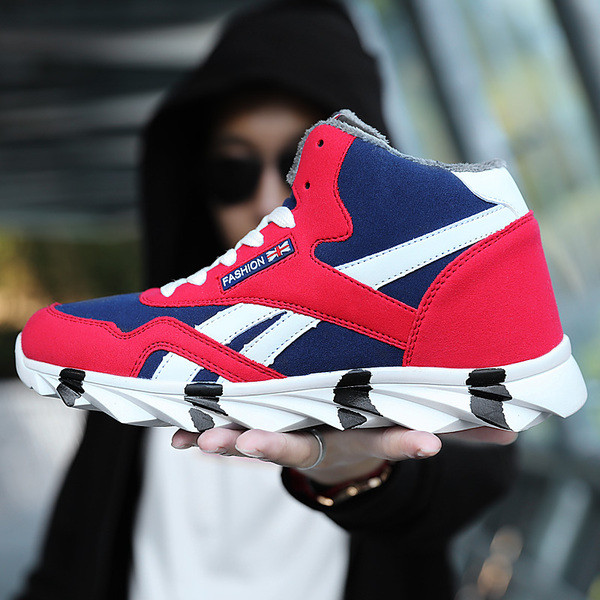 HIT Casual férfi tornacipő három színben durva talppal