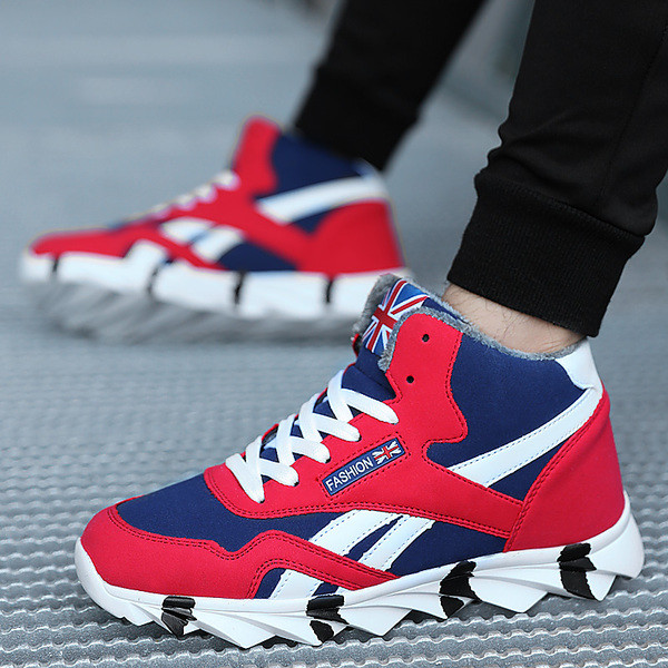 HIT Casual férfi tornacipő három színben durva talppal