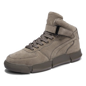 Alkalmi férfi csizma puha béléssel, három színben