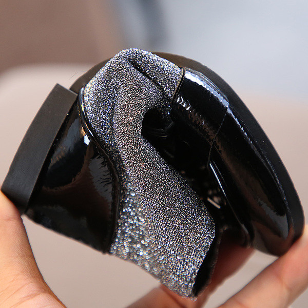 Cizme stilate pentru copii in doua culori