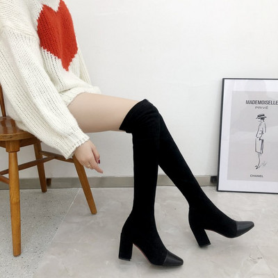 Stílusos női csizma hegyes modell eco bőrből, két színben