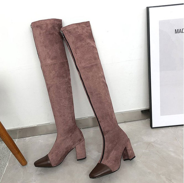 Stílusos női csizma hegyes modell eco bőrből, két színben