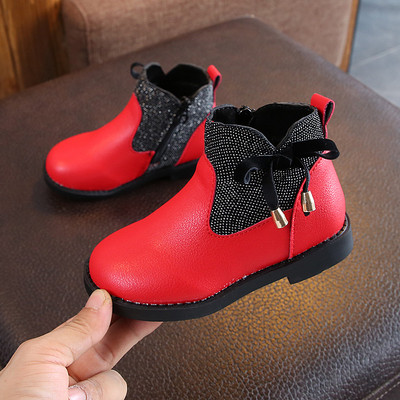 Rózsaszín, piros és fekete téli gyerekcsizma lányoknak