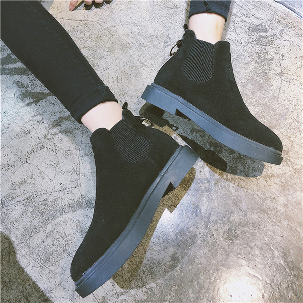 Cizme casual dama cu decor metalic in negru si maro