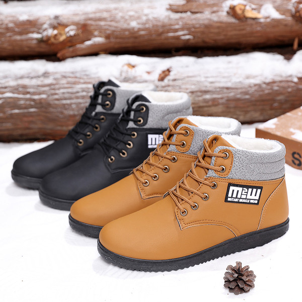 Alkalmi férfi csizma két színben felirattal