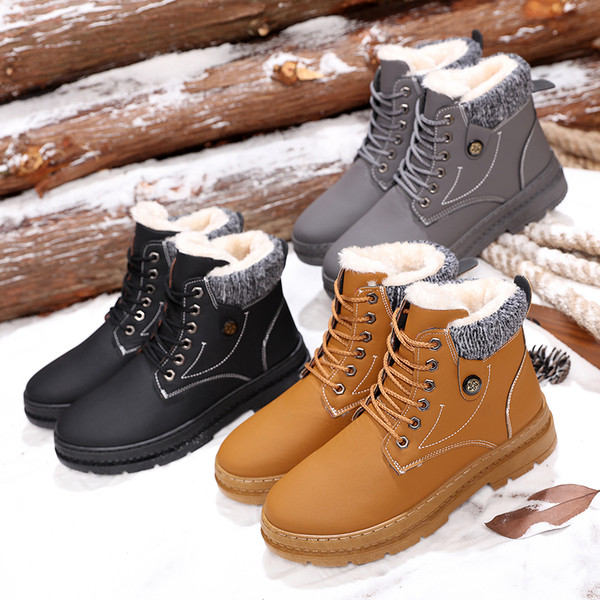 Κομψές ανδρικές μπότες σε τρία χρώματα από οικολογικό δέρμα