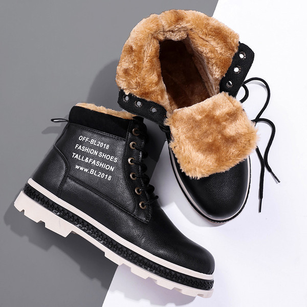 Stílusos férfi csizma három színben felirattal