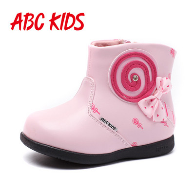 Cizme moderne pentru copii pentru fete cu element 3D in negru si roz