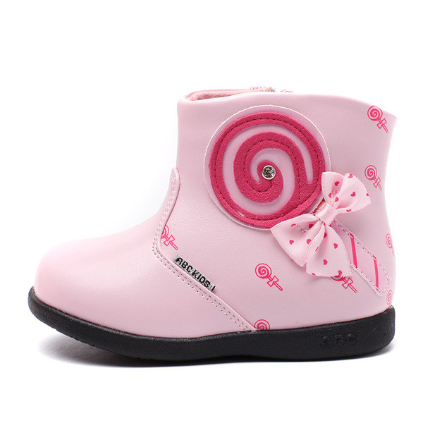 Cizme moderne pentru copii pentru fete cu element 3D in negru si roz