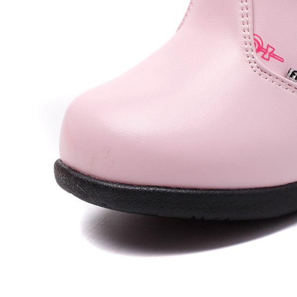 Cizme moderne pentru copii pentru fete cu element 3D in negru si roz