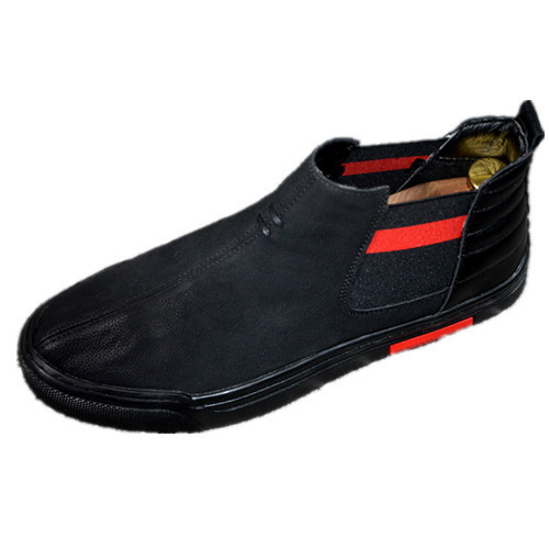 Cizme de bărbați simple de culoare neagră cu dungi roșii