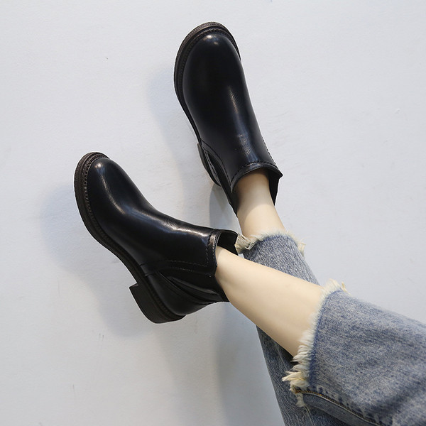 Cizme casual de dama din piele ecologica de culoare maro si negru