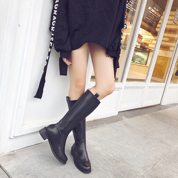 Cizme casual dama cu talpa plata din piele ecologica de culoare neagra