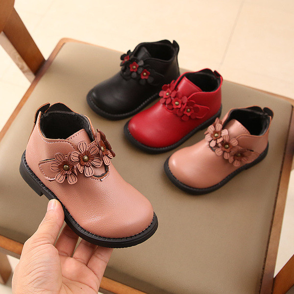 Gyerekcsizma 3D elemben és többféle színben