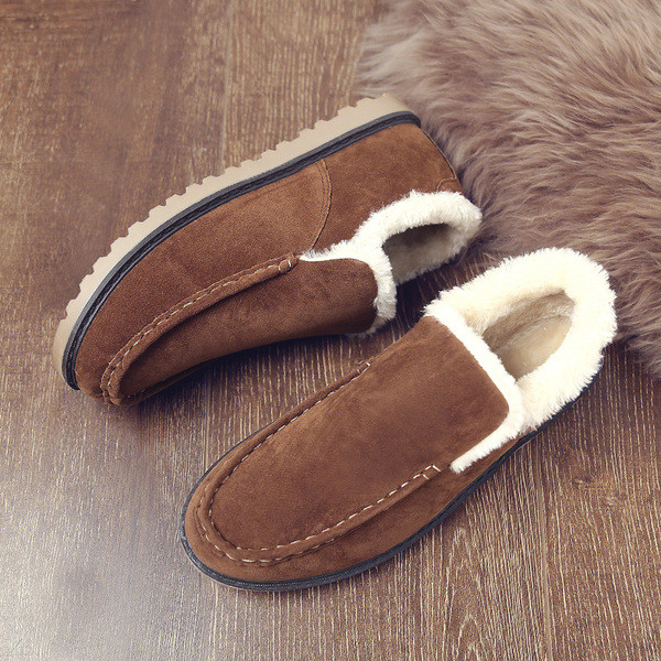 Alkalmi férfi téli cipő puha béléssel, több színben