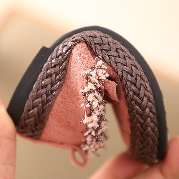 Gyermek téli cipő fém díszítéssel, három színben