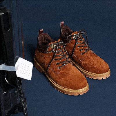 Elegáns férfi téli cipő eco velúrból három színben