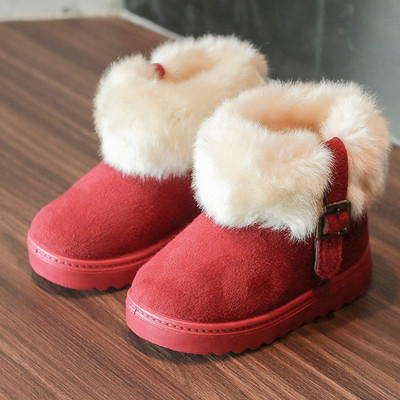 Téli csizma lányoknak pehely és durva talpú