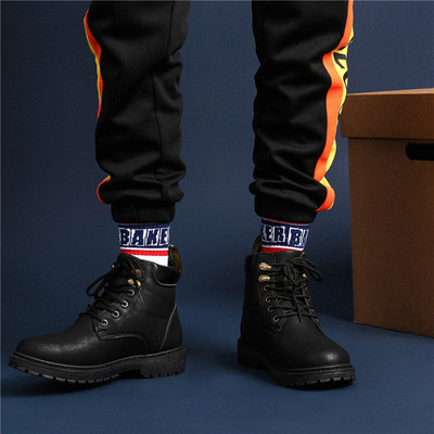 Öko bőrből készült elegáns férfi csizma három színben