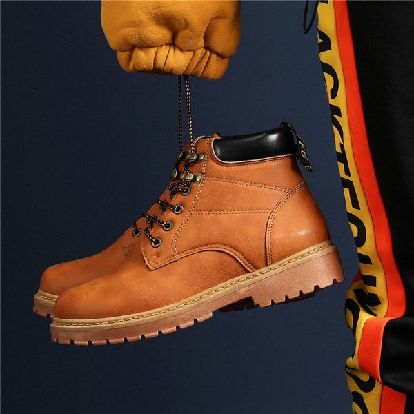 Öko bőrből készült elegáns férfi csizma három színben