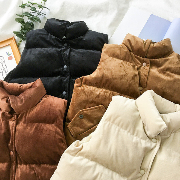 Modern női mellény szerencsemodell négy színben