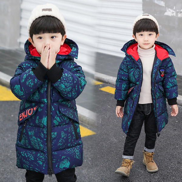 Alkalmi gyerek téli kabát fiúknak kapucnival három színben