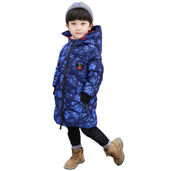 Alkalmi gyerek téli kabát fiúknak kapucnival három színben