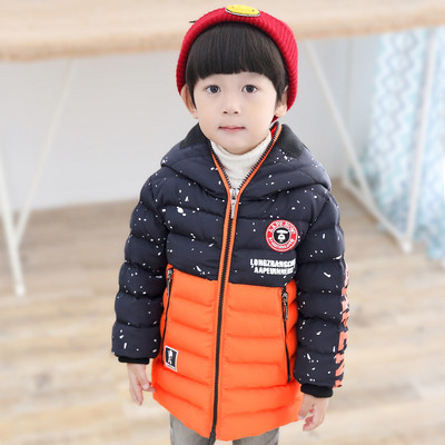 Téli alkalmi gyerekkabát fiúknak három színben