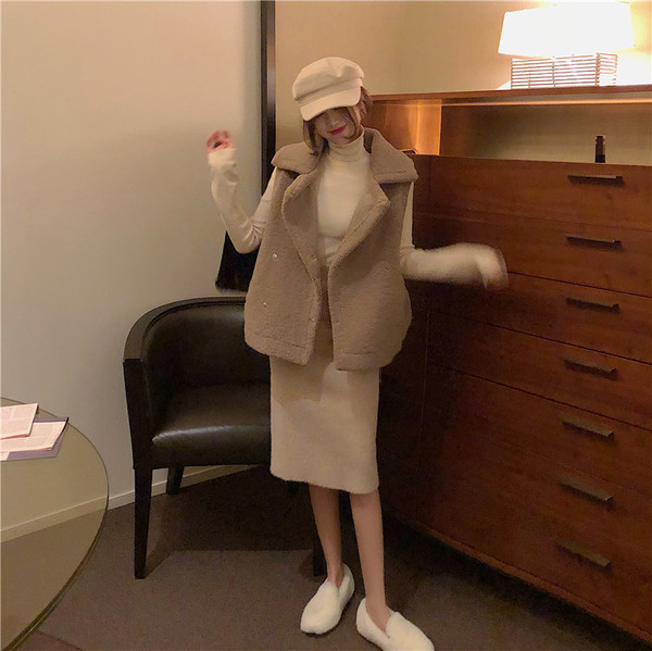 Modern női pehelymellény barna színben