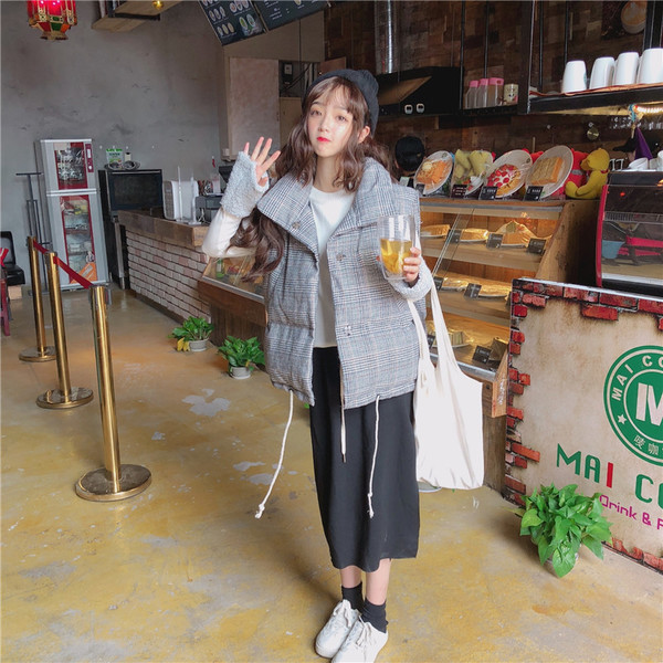 Kockás női mellény széles modell két színben