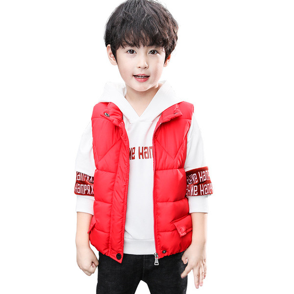 Napi gyerekmellény fiúknak fekete és piros színben