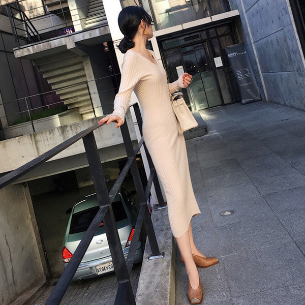 Κυρίες κομψό χειμερινό φόρεμα σε τρία χρώματα