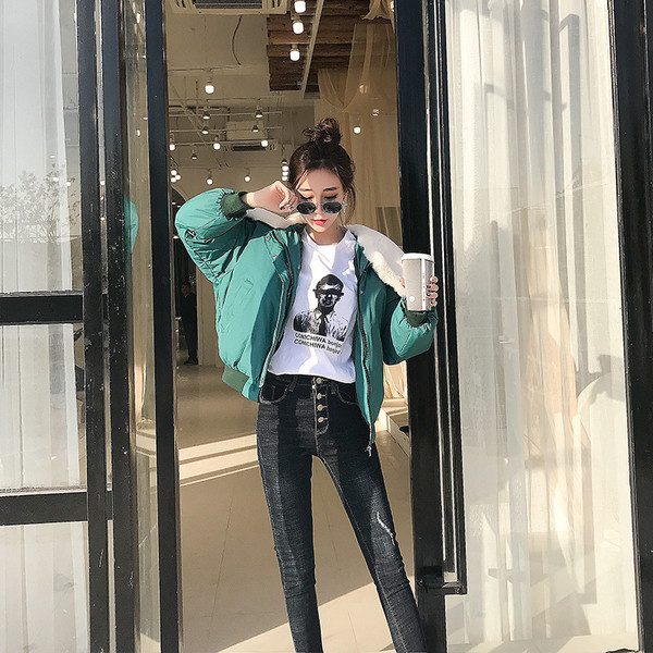 Stílusos női kabát pehelygallérral, három színben