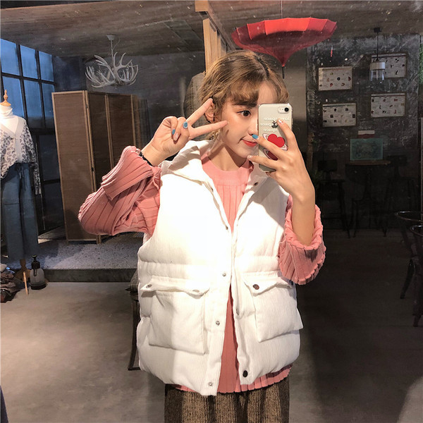 Sport-alkalmi női mellény bézs, rózsaszín és fehér színben