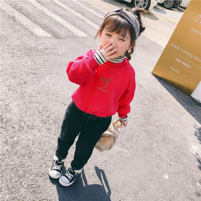 Modern gyerekpulóver három színben felirattal