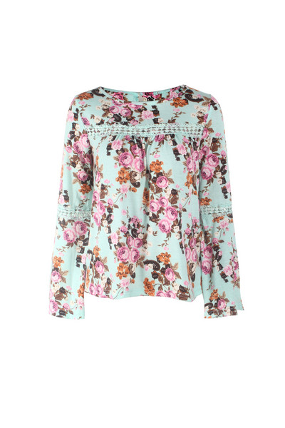 Дамска блуза с флорални мотиви в три цвята