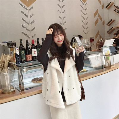 Vesta de dama toamna-iarna cu decolteu in V in doua culori