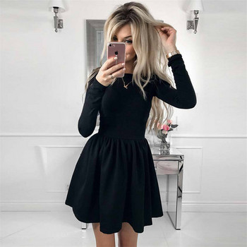 Rochie de dama model decupata cu maneci lungi in negru si rosu