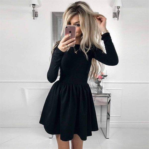 Rochie de dama model decupata cu maneci lungi in negru si rosu