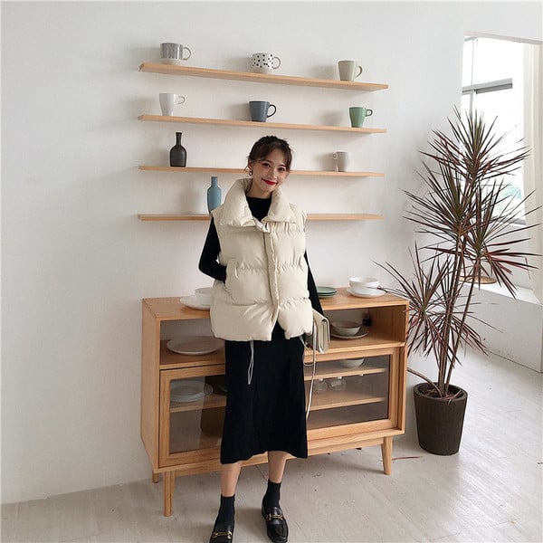 Alkalmi női mellény széles modell fekete és bézs színben