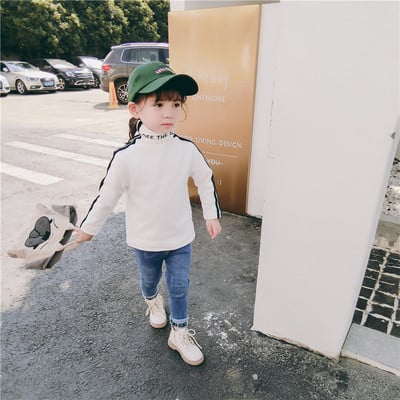 Καθημερινή πουλόβερ για τα κορίτσια σε διάφορα χρώματα