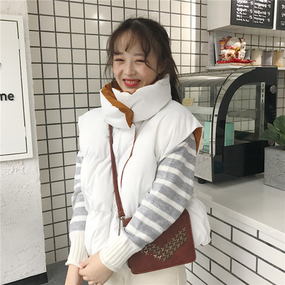 Vesta dama sport-casual model lat in verde, alb si negru