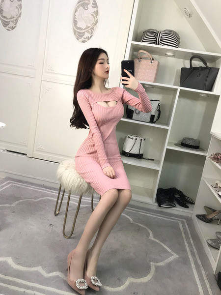 Rochie eleganta de dama de culoare roz