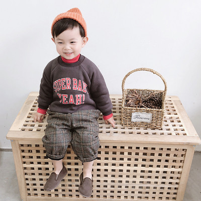 Modern gyerek pulóver fiúknak több színben felirattal